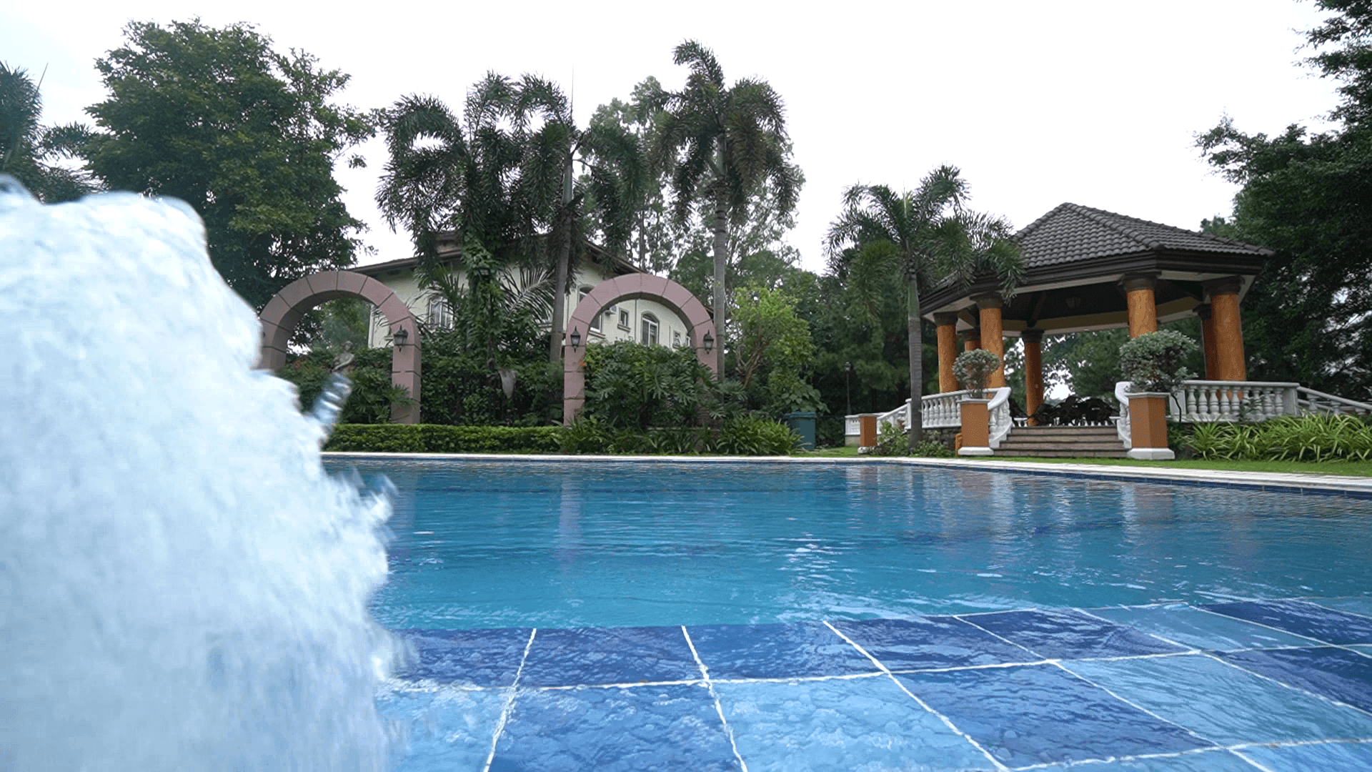 Portofino Heights · Swimming Pool & Gazebo