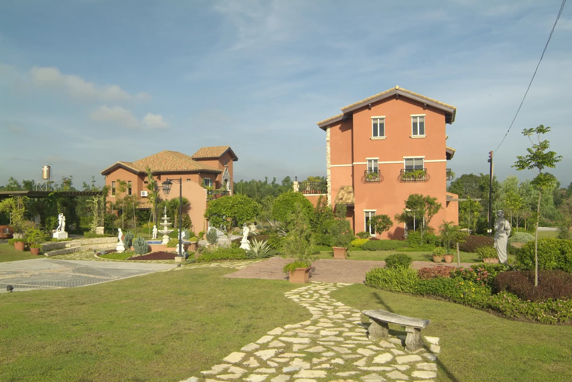 Amore at Portofino · Garden Walk